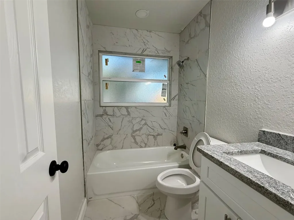 1030 SE 18th Terrace Gainesville FL 32641