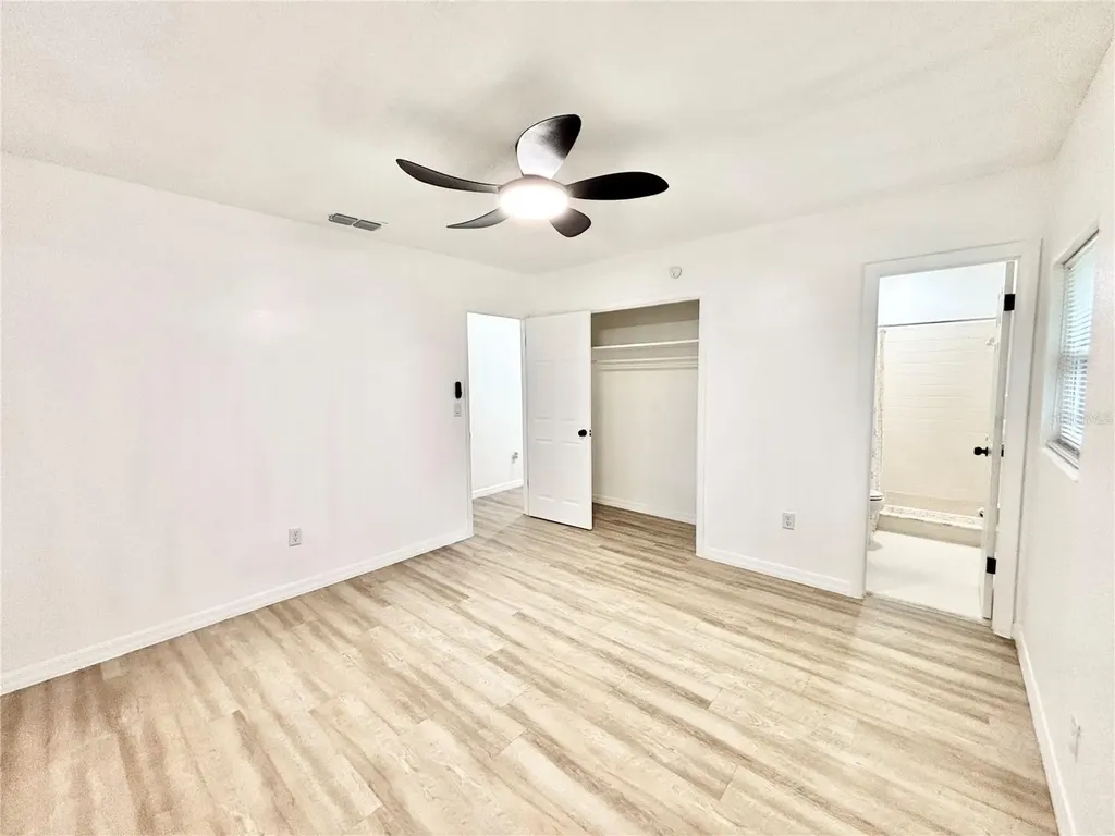 1516 Avenue D NE Winter Haven FL 33881