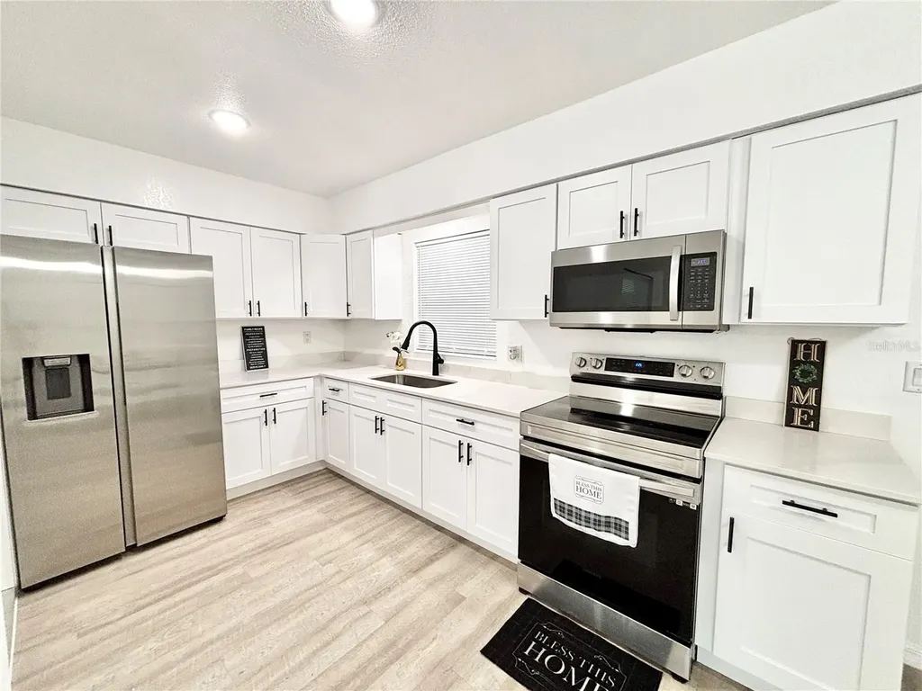 1516 Avenue D NE Winter Haven FL 33881