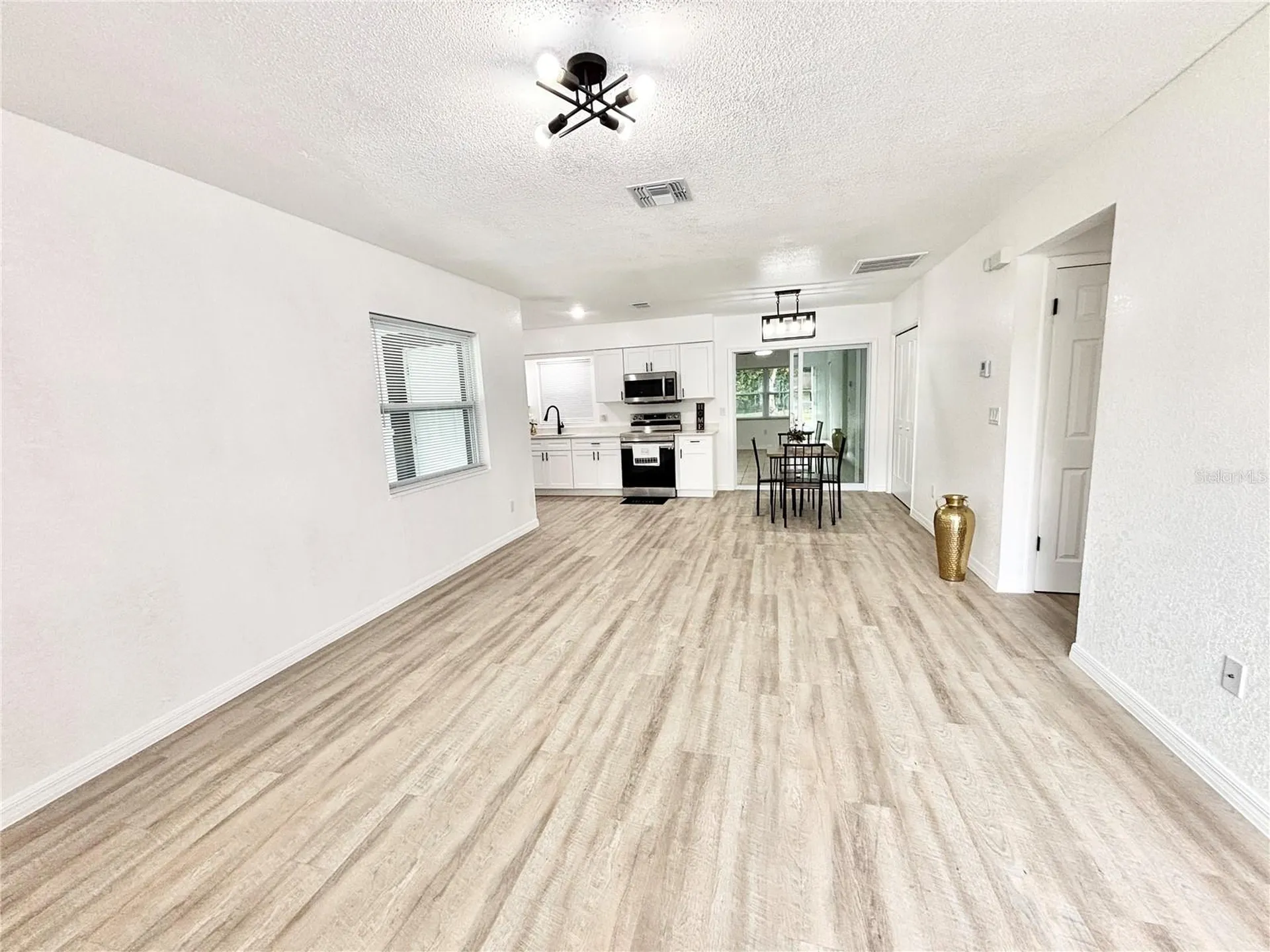 1516 Avenue D NE Winter Haven FL 33881