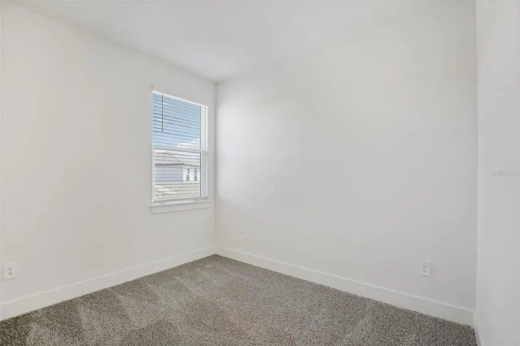 148 Shady Edge Loop Nokomis FL 34275