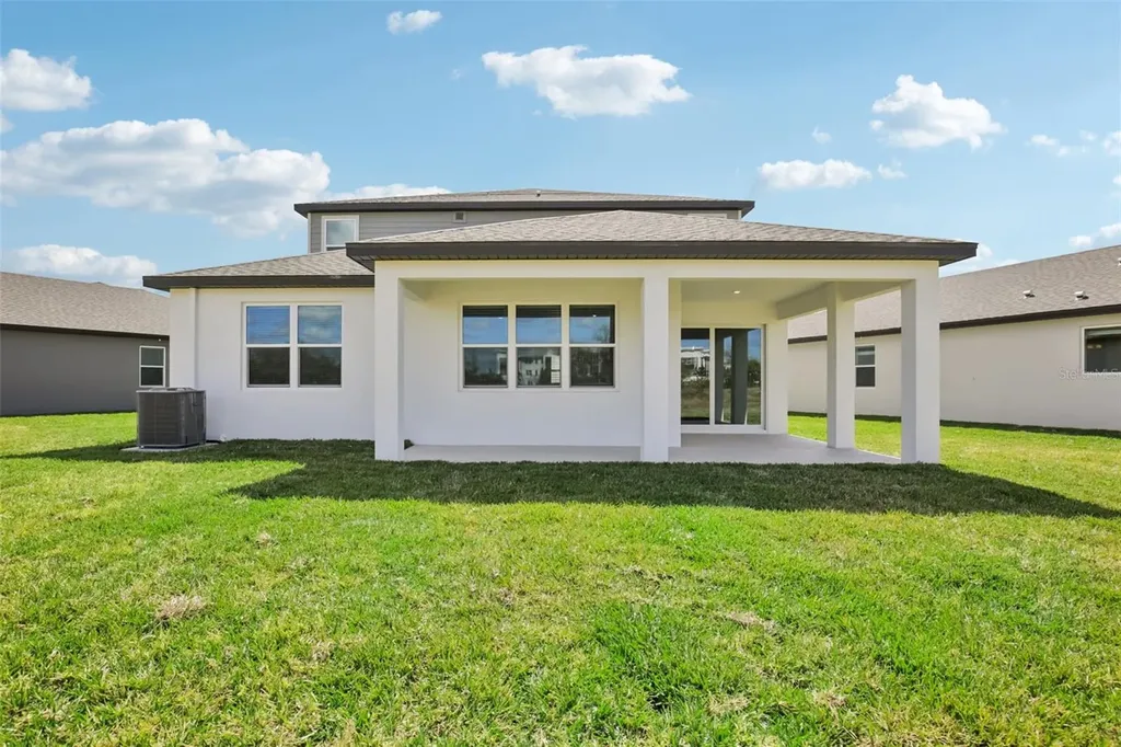 148 Shady Edge Loop Nokomis FL 34275