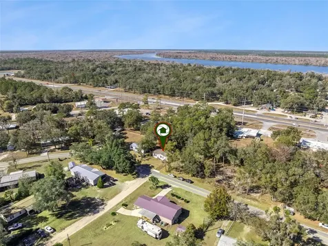 231 Tropic Avenue Satsuma FL 32189