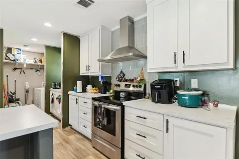 231 Tropic Avenue Satsuma FL 32189