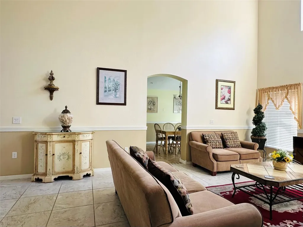 1049 Lake Berkley Drive Kissimmee FL 34746
