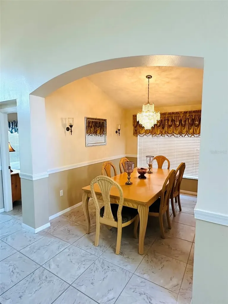 1049 Lake Berkley Drive Kissimmee FL 34746