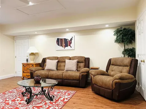 1049 Lake Berkley Drive Kissimmee FL 34746
