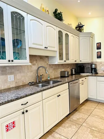 1049 Lake Berkley Drive Kissimmee FL 34746