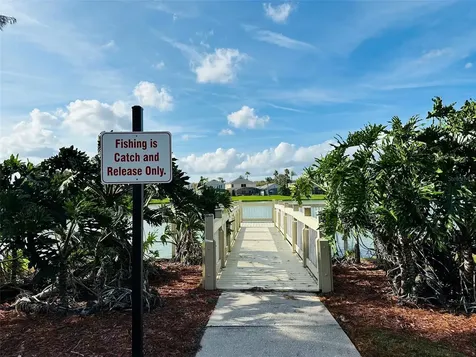 1049 Lake Berkley Drive Kissimmee FL 34746