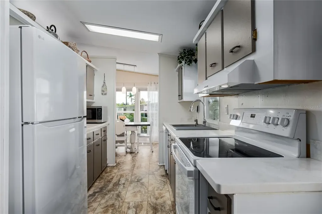 3310 Eileen Drive Ellenton FL 34222