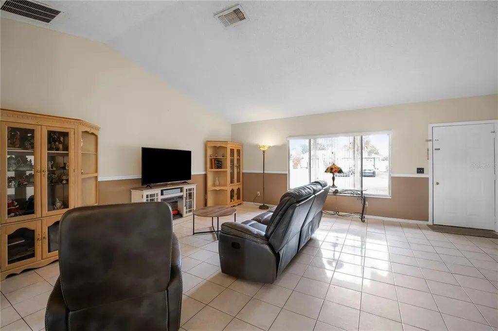128 Hollyhock Court Kissimmee FL 34743
