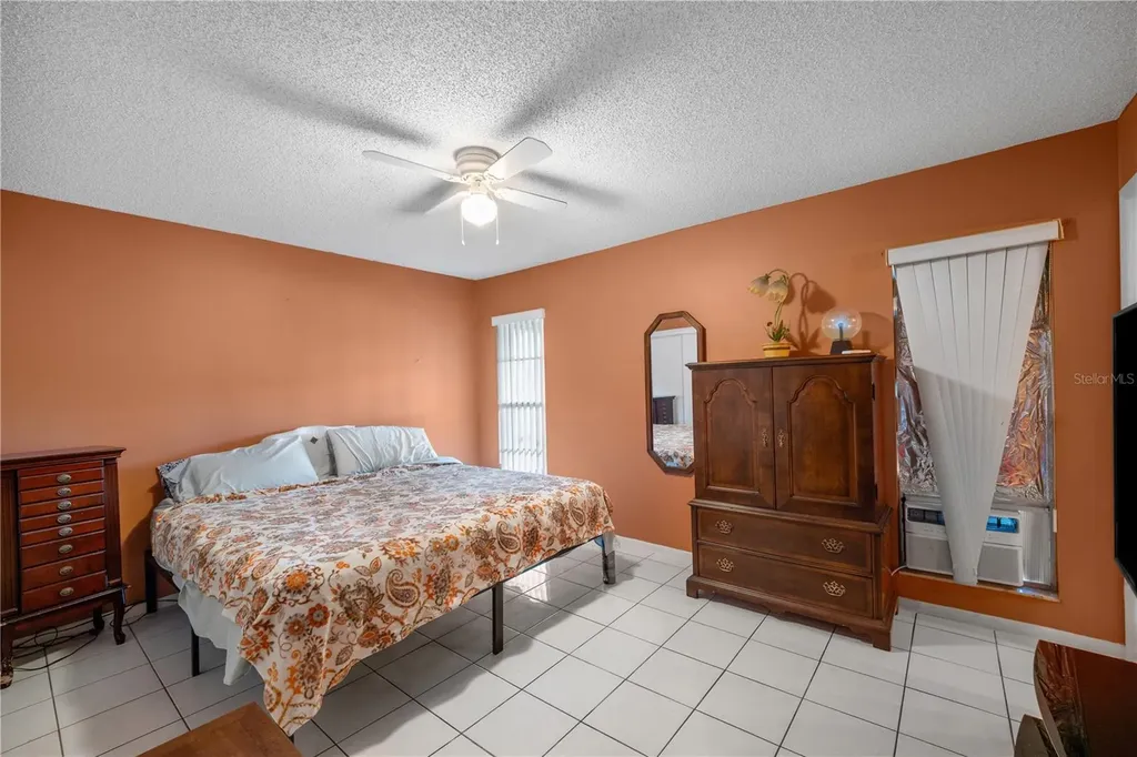 128 Hollyhock Court Kissimmee FL 34743