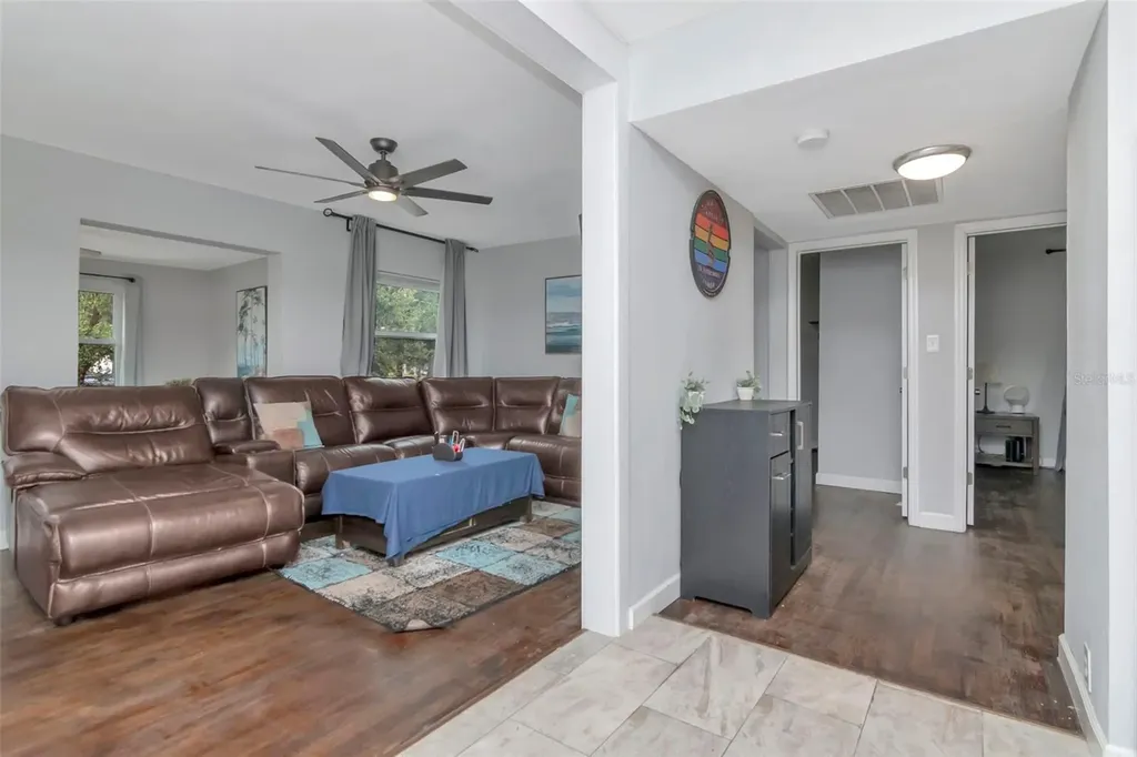 1230 32nd Street N St Petersburg FL 33713