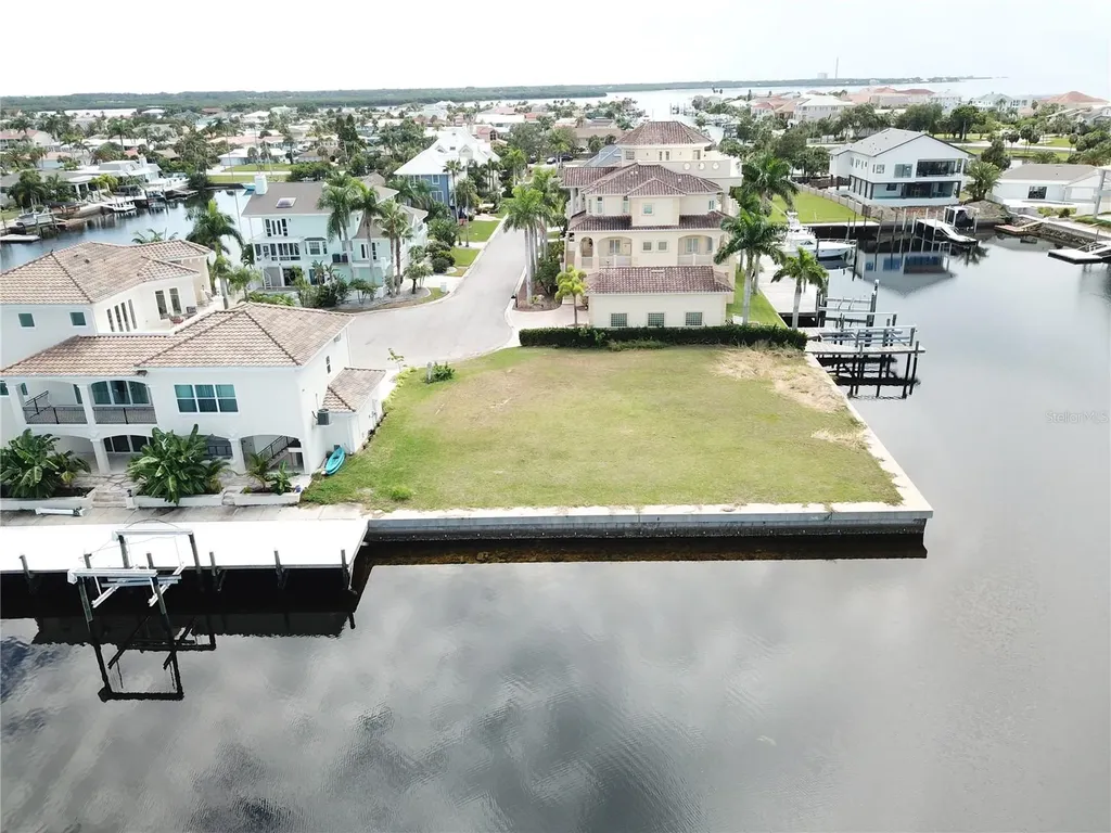5415 Captains Court New Port Richey FL 34652