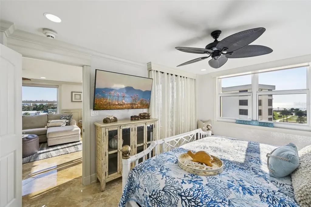 5770 Midnight Pass Road Sarasota FL 34242