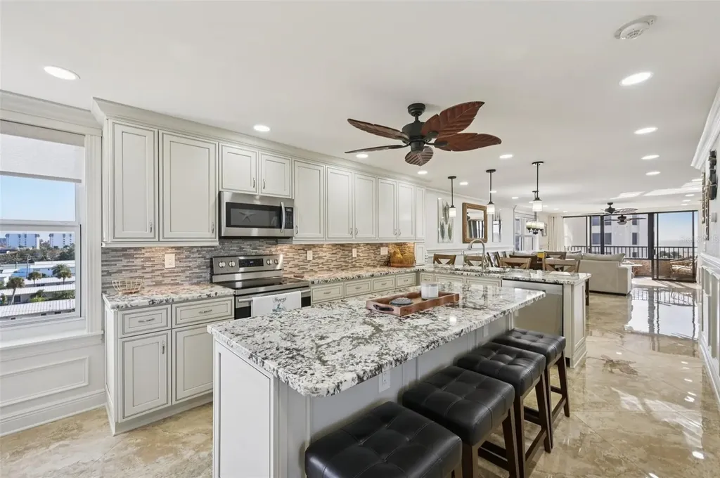5770 Midnight Pass Road Sarasota FL 34242