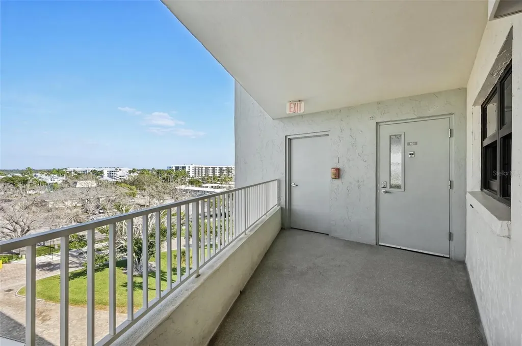 5770 Midnight Pass Road Sarasota FL 34242
