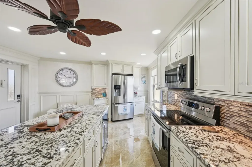 5770 Midnight Pass Road Sarasota FL 34242