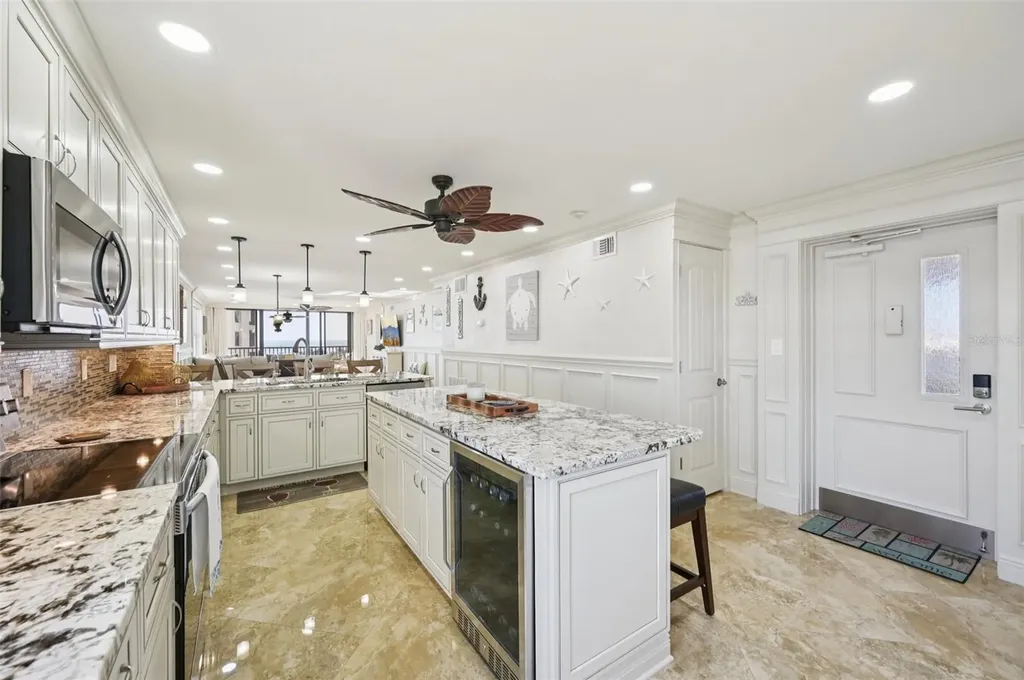 5770 Midnight Pass Road Sarasota FL 34242