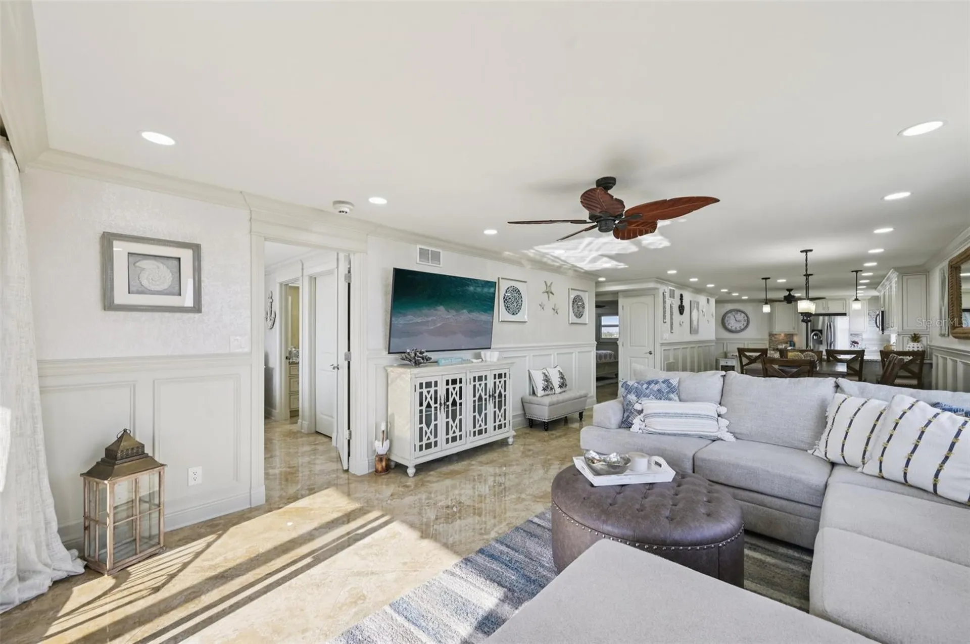 5770 Midnight Pass Road Sarasota FL 34242