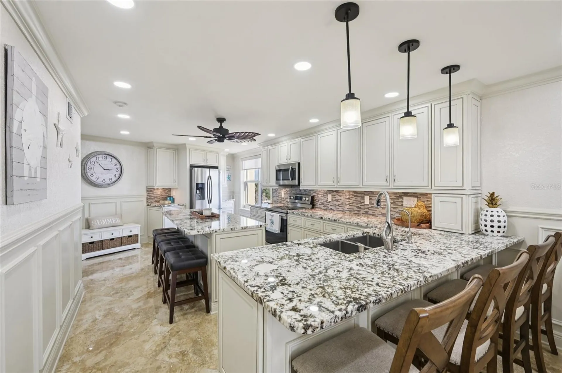 5770 Midnight Pass Road Sarasota FL 34242