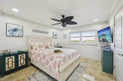 5770 Midnight Pass Road Sarasota FL 34242