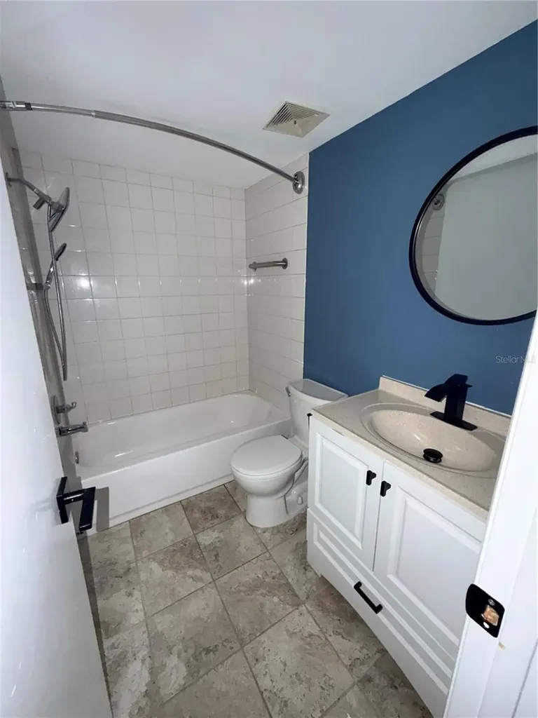 5920 7th Avenue W Bradenton FL 34209