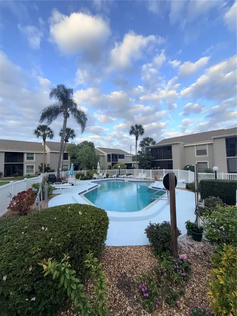 5920 7th Avenue W Bradenton FL 34209