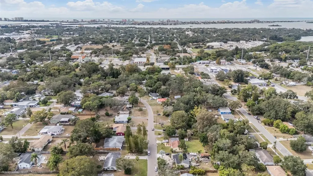 1373 Pinebrook Drive Clearwater FL 33755
