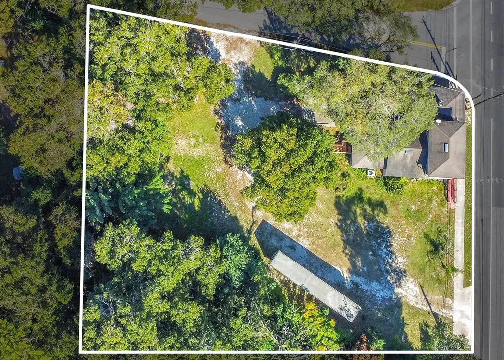 4930 Us Highway 17 De Leon Springs FL 32130