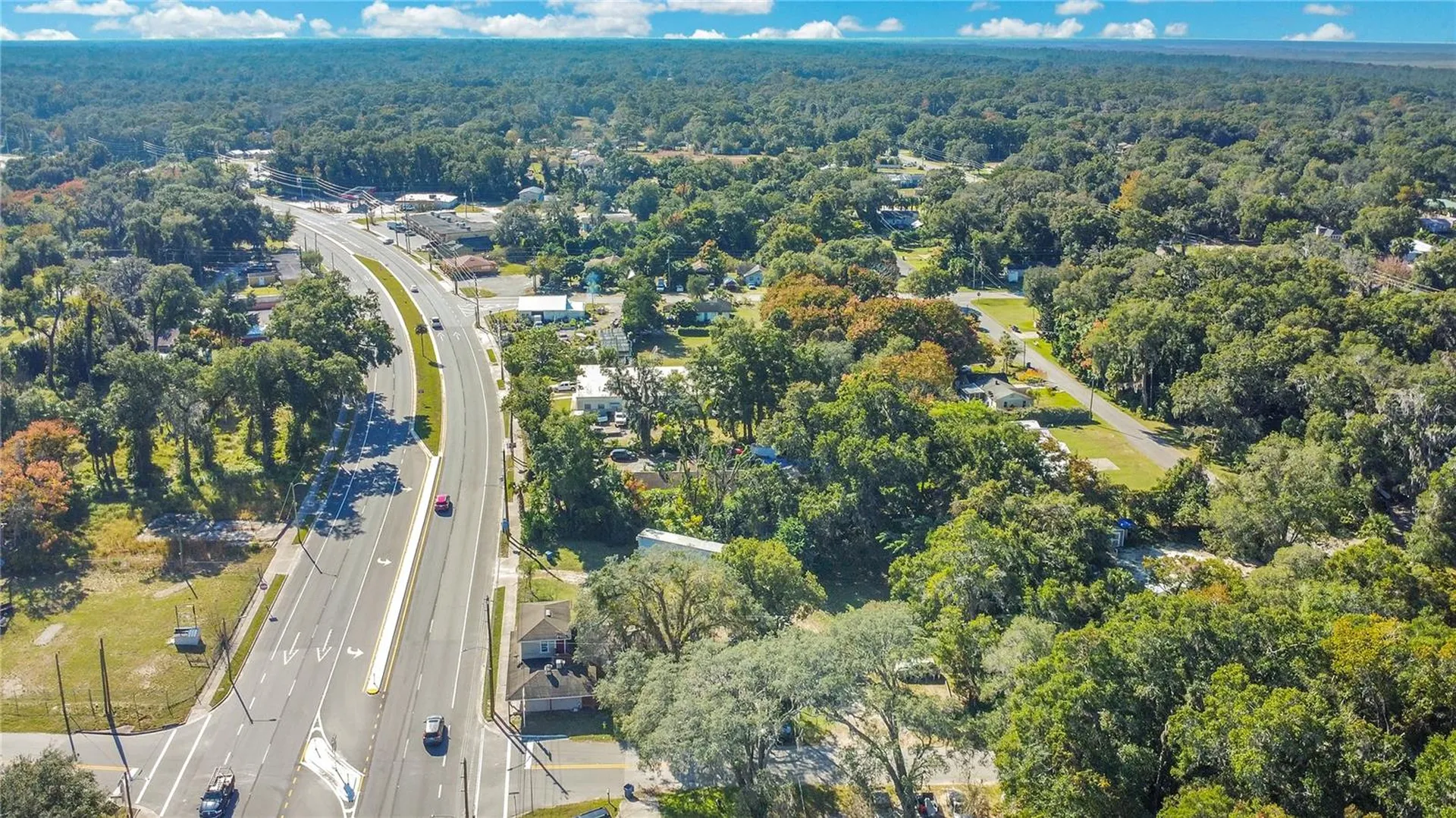 4930 Us Highway 17 De Leon Springs FL 32130