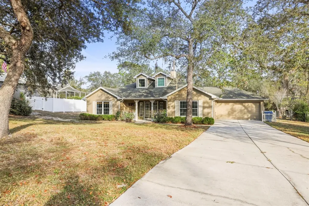 8412 Christopher Lane Weeki Wachee FL 34613