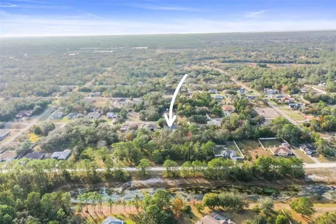 8412 Christopher Lane Weeki Wachee FL 34613
