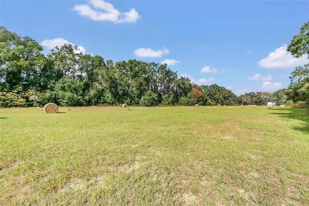 1801 W Highway 329 Citra FL 32113