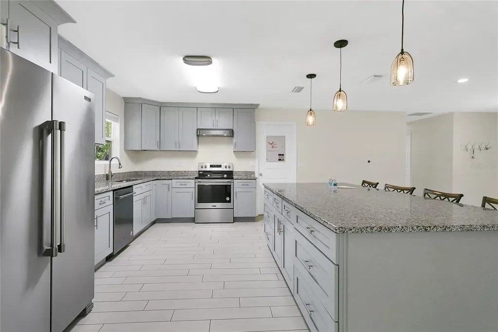 1801 W Highway 329 Citra FL 32113