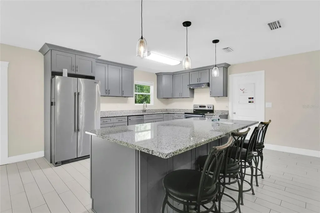 1801 W Highway 329 Citra FL 32113