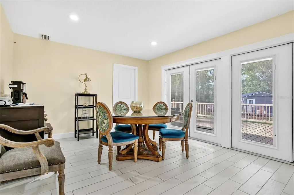 1801 W Highway 329 Citra FL 32113