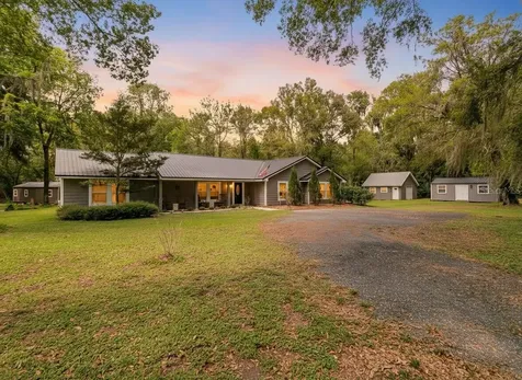 1801 W Highway 329 Citra FL 32113