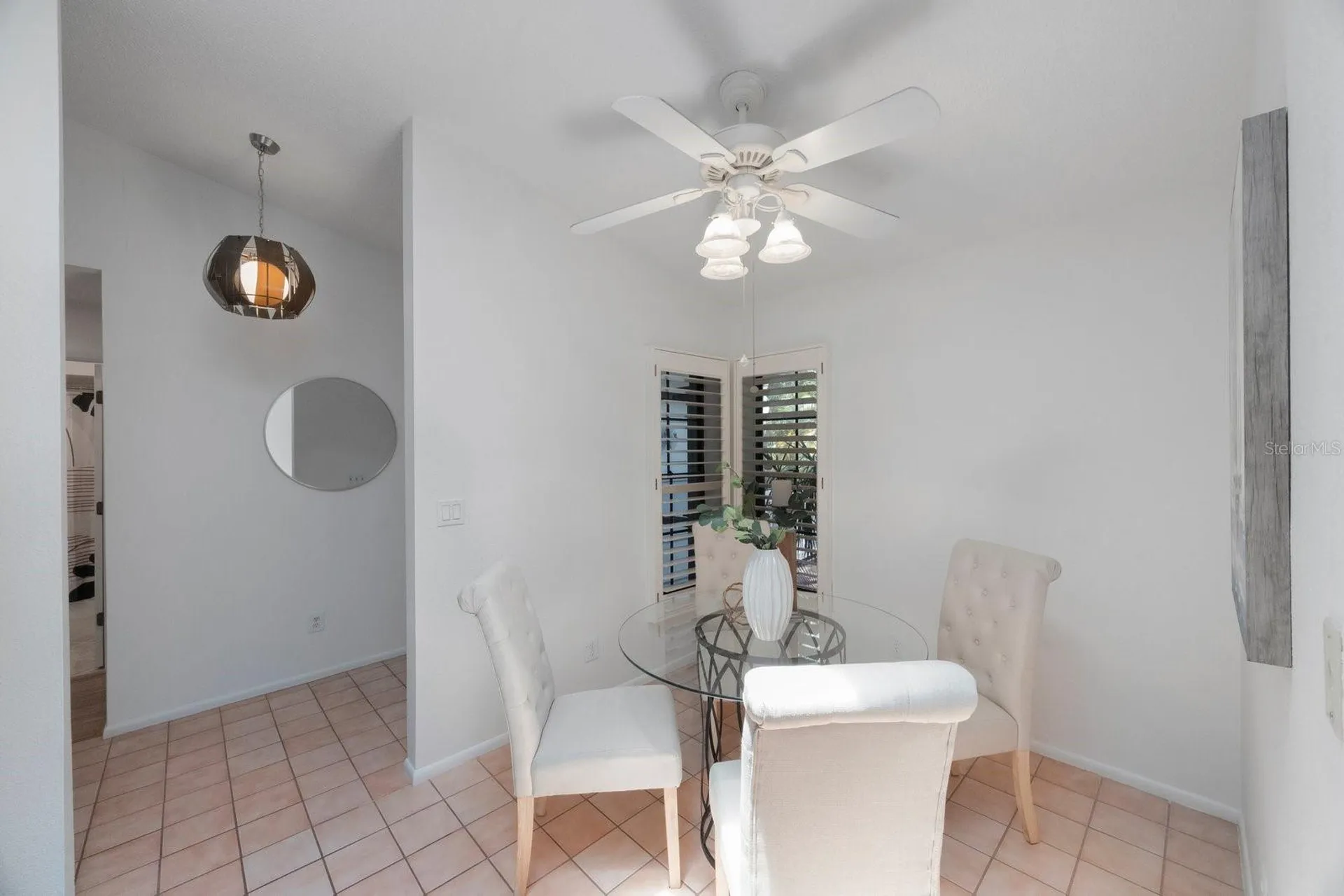 842 Amelia Court NE St Petersburg FL 33702
