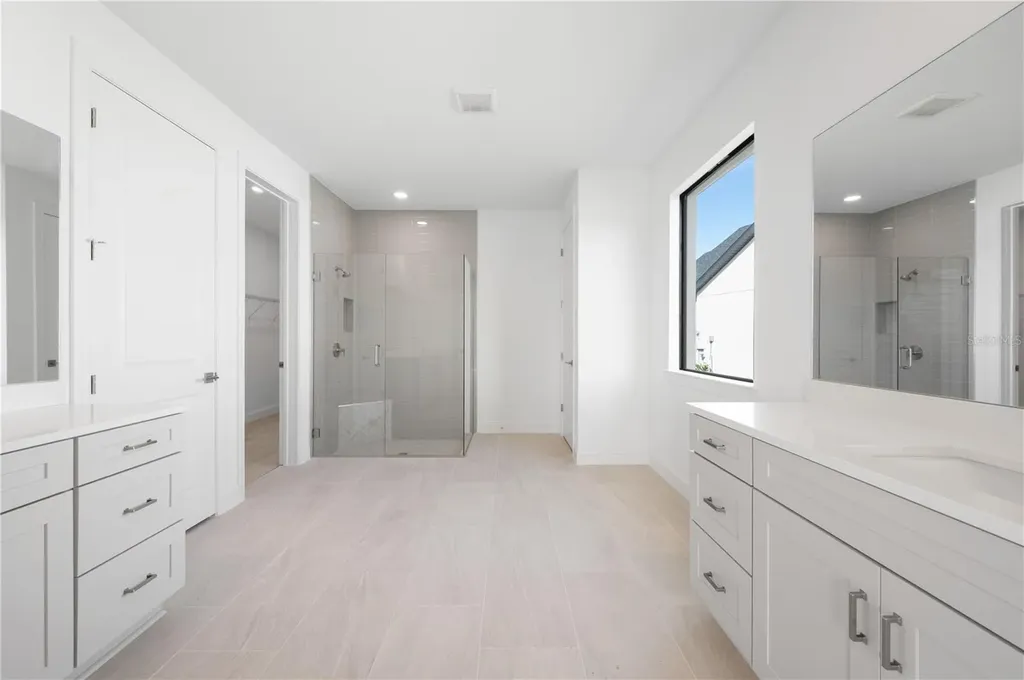 5770 Freestone Circle Apollo Beach FL 33572