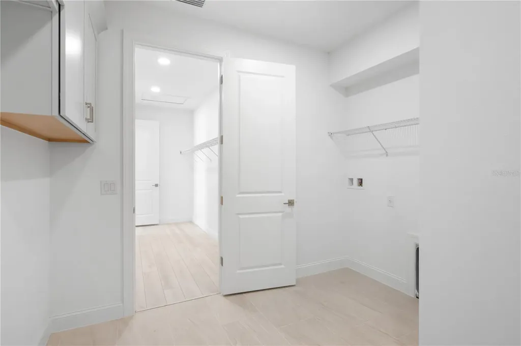 5770 Freestone Circle Apollo Beach FL 33572