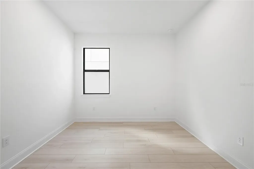 5770 Freestone Circle Apollo Beach FL 33572