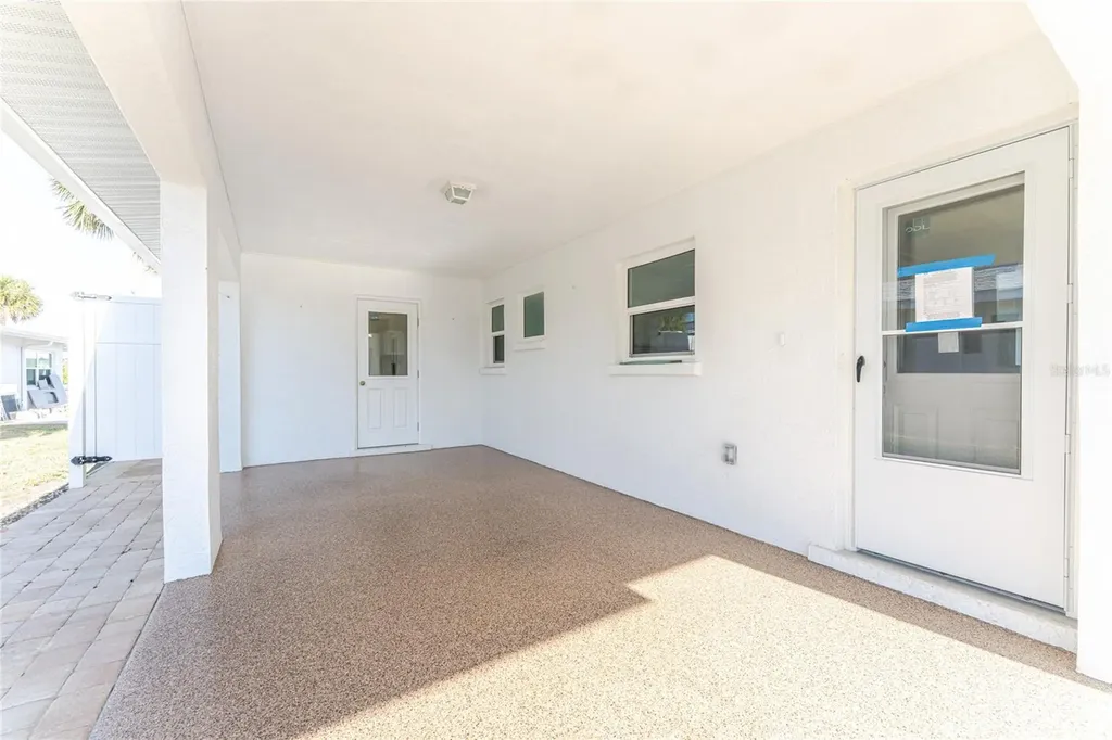 1977 Beach Road Englewood FL 34223