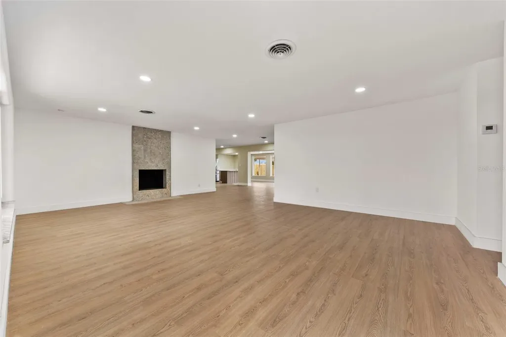 1822 Banyan Tree Drive Edgewater FL 32132