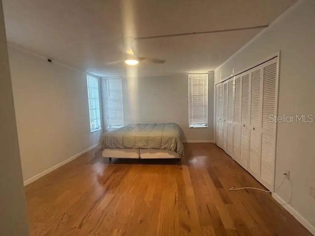 7461 W Country Club Drive N Sarasota FL 34243