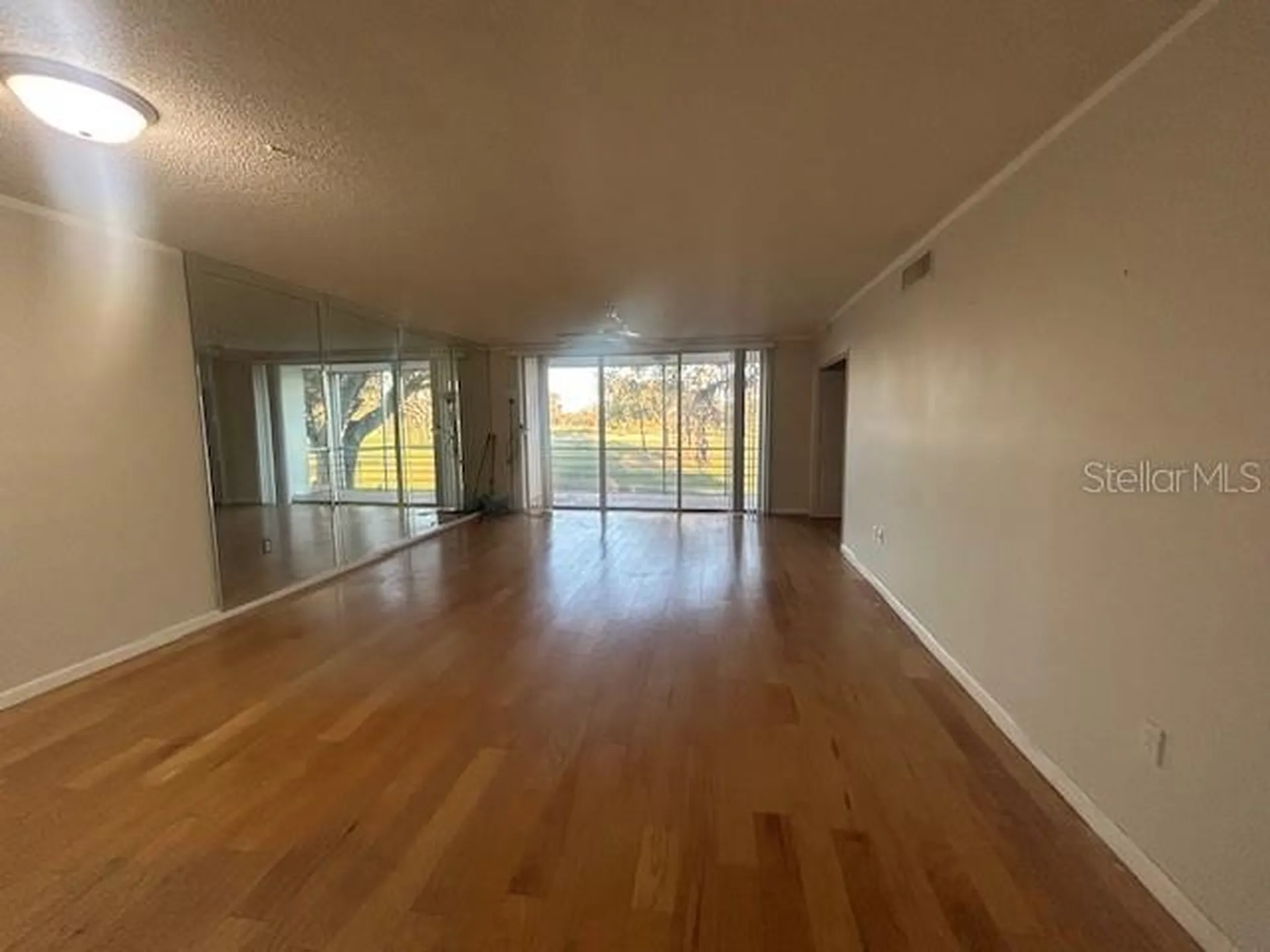7461 W Country Club Drive N Sarasota FL 34243