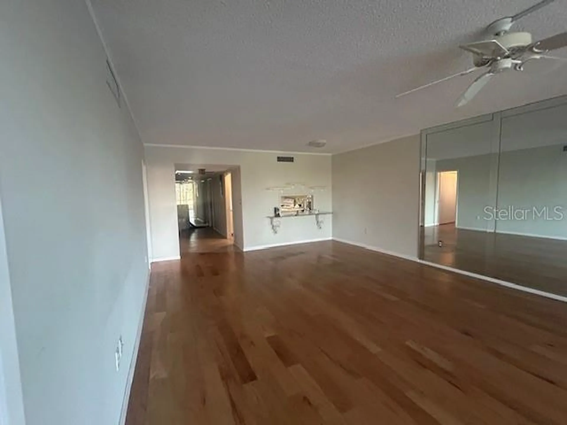 7461 W Country Club Drive N Sarasota FL 34243
