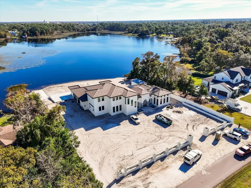 311 Clermont Avenue Lake Mary FL 32746