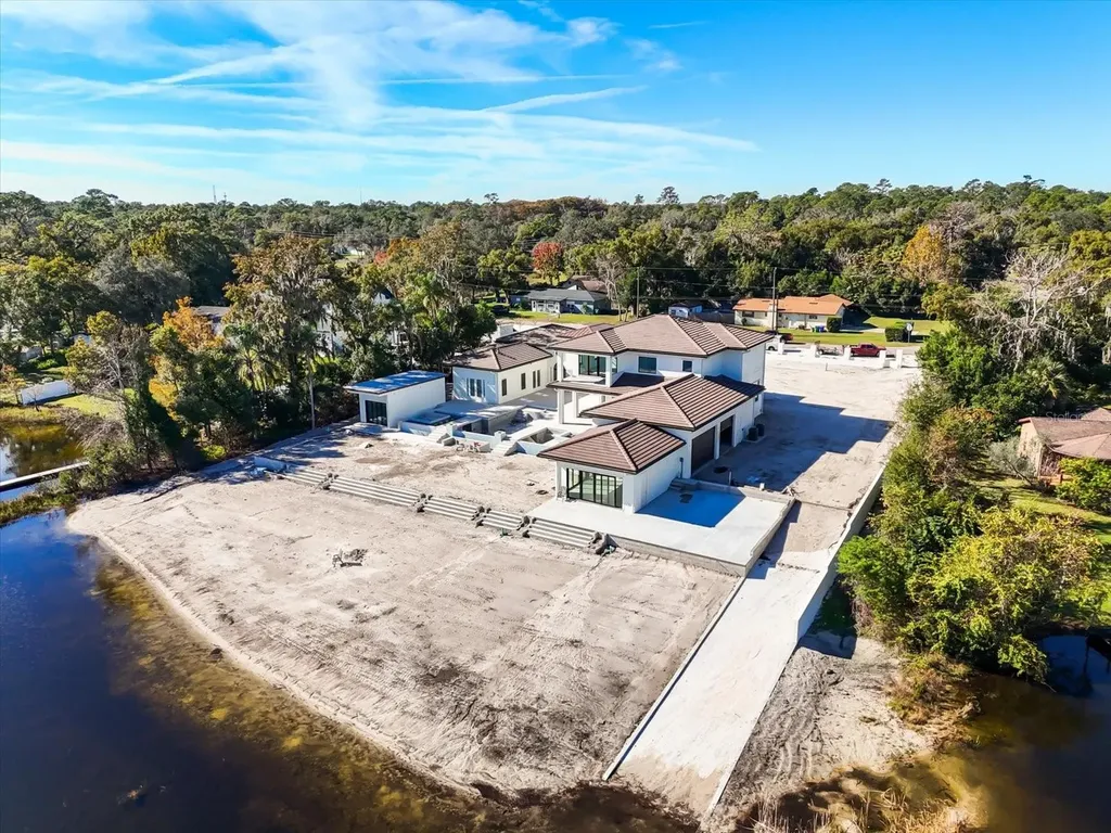 311 Clermont Avenue Lake Mary FL 32746