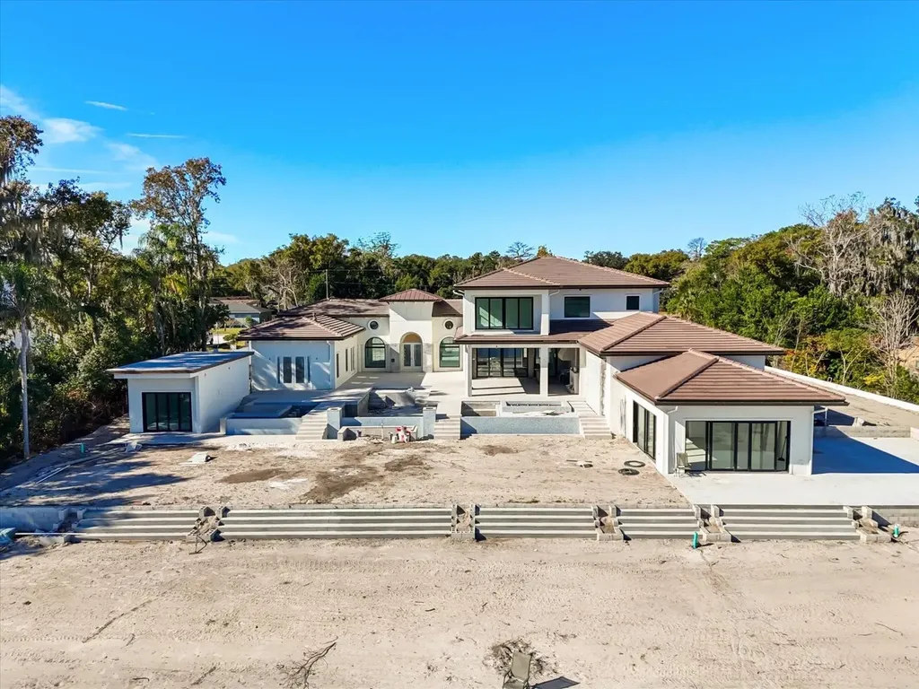 311 Clermont Avenue Lake Mary FL 32746